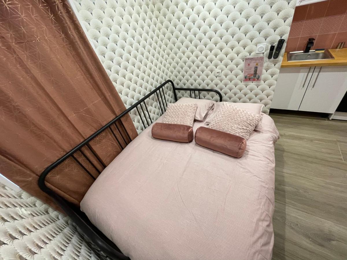 Capstay Color Valenciennes & Netflix Trith-Saint-Leger Екстериор снимка