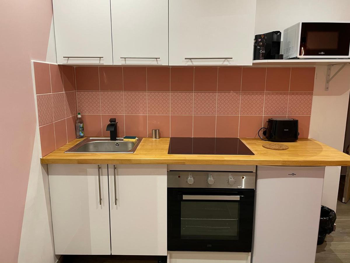 Capstay Color Valenciennes & Netflix Trith-Saint-Leger Екстериор снимка
