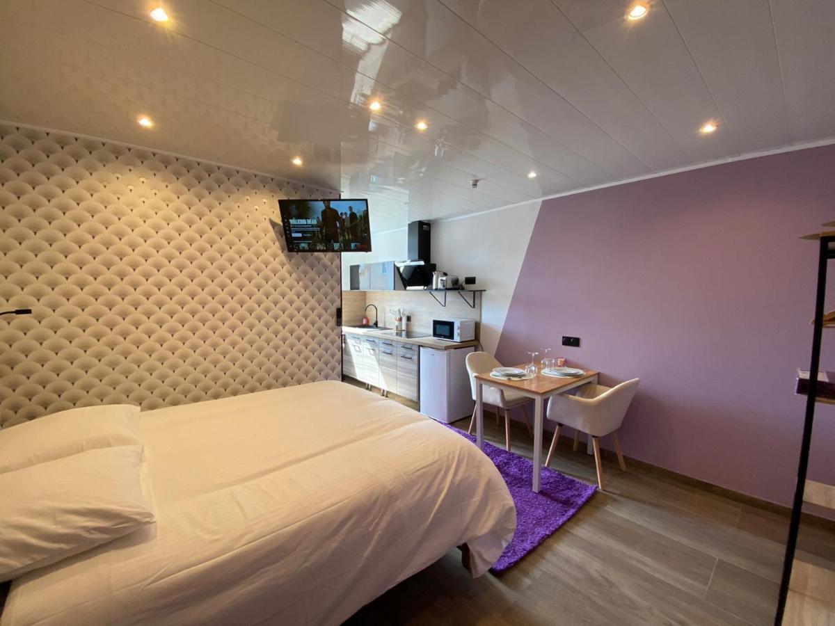 Capstay Color Valenciennes & Netflix Trith-Saint-Leger Екстериор снимка
