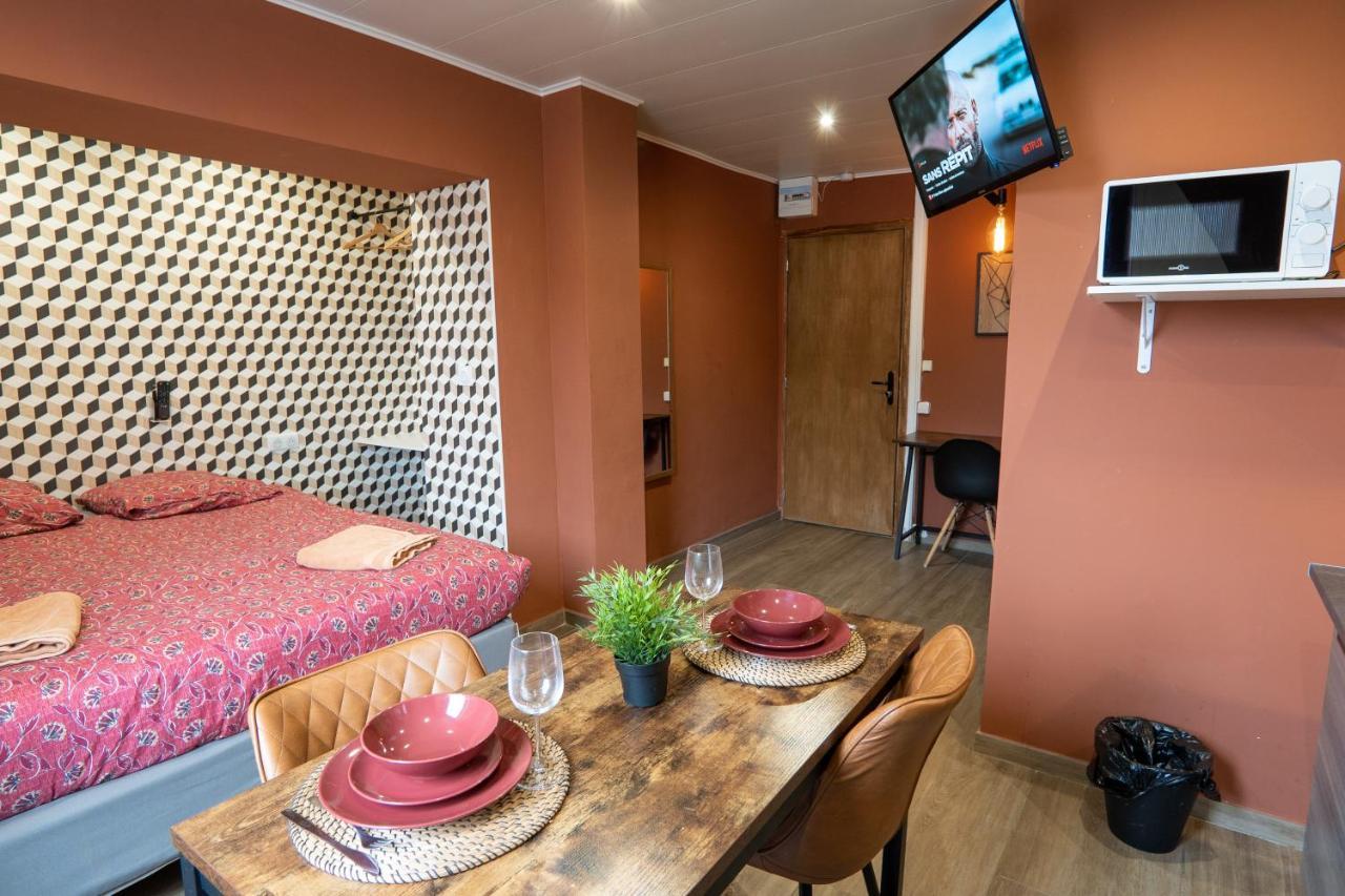 Capstay Color Valenciennes & Netflix Trith-Saint-Leger Екстериор снимка