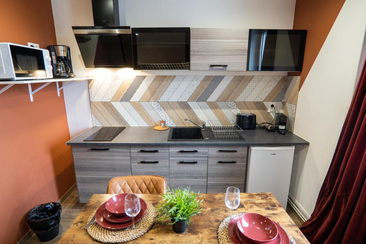 Capstay Color Valenciennes & Netflix Trith-Saint-Leger Екстериор снимка